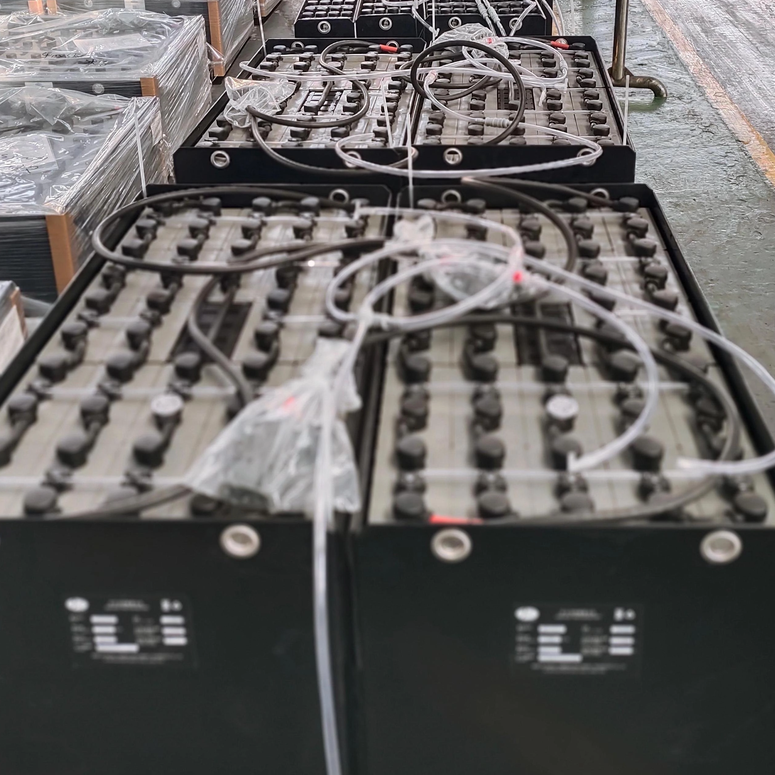 如何檢查牽引蓄電池？