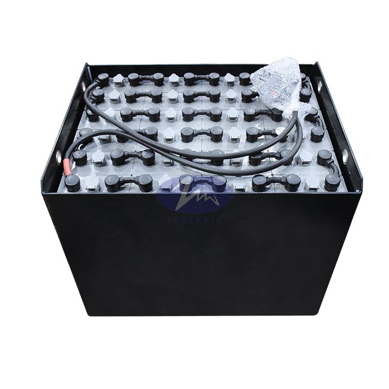 带 Aquamatic 系统的 DIN 标准 48V 5PzS775 牵引电池